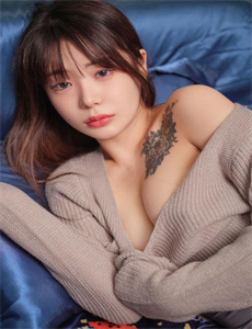 国产女人水真多18毛片18精品-李易峰跨年演唱会