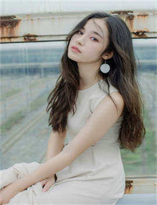 姐姐妹妹站起来